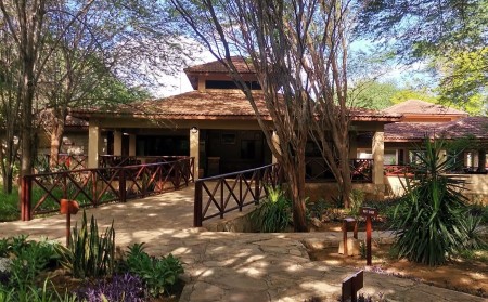 Ashnil Aruba Lodge